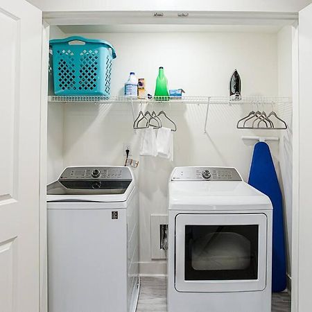 2022 Quiet Relaxing And Secure Town House Near Atlanta Apartment Redan Exterior foto