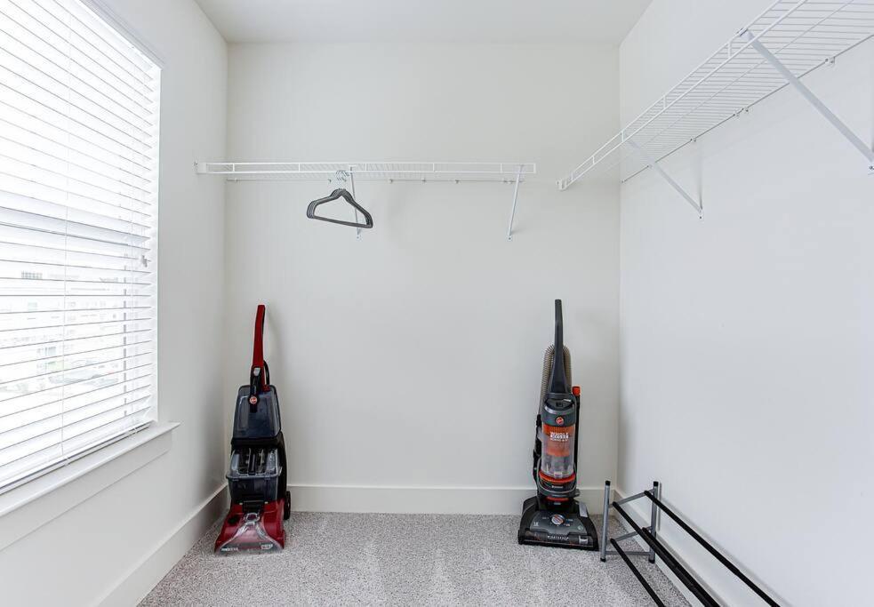 2022 Quiet Relaxing And Secure Town House Near Atlanta Apartment Redan Exterior foto