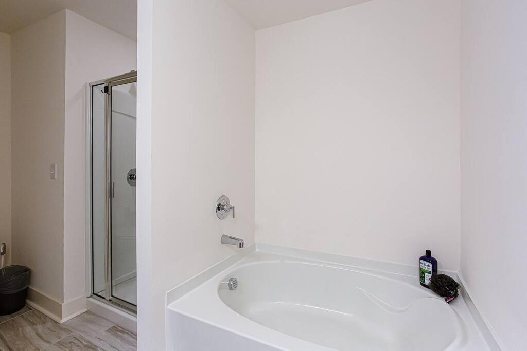 2022 Quiet Relaxing And Secure Town House Near Atlanta Apartment Redan Exterior foto