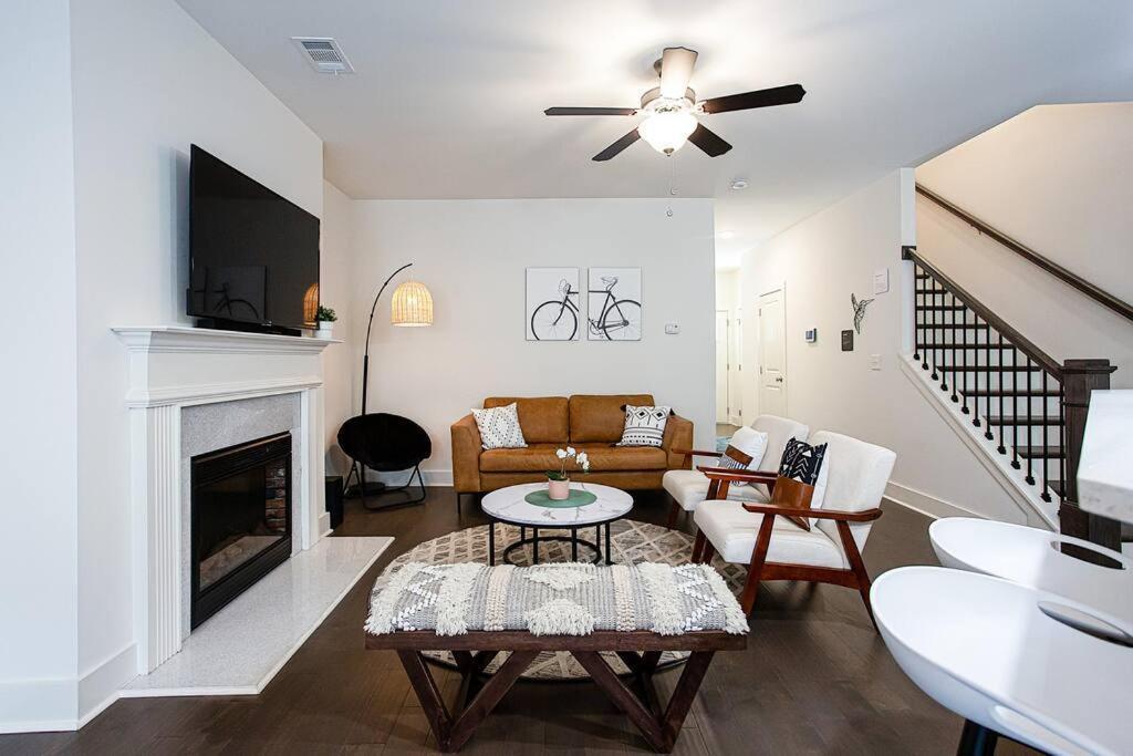 2022 Quiet Relaxing And Secure Town House Near Atlanta Apartment Redan Exterior foto
